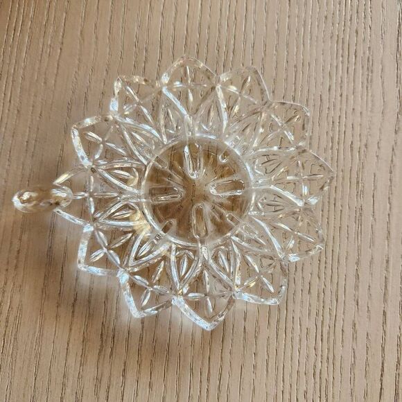 Federal clear petal class chamber maid candlestick holder vintage '60s Victorian - Picture 2 of 4